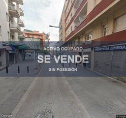 Etagenwohnung in Centre. Vivienda  96 m en salt