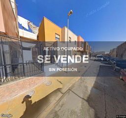 Pis a La Chanca - Pescadería. Vivienda  130 m en almeria