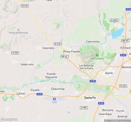 Appartamento in Pinos Puente. Vivienda  143 m en pinos puente