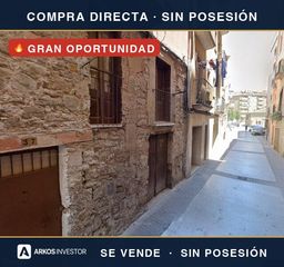Flat in Barri Antic. Vivienda  109 m  2 hab. en manresa