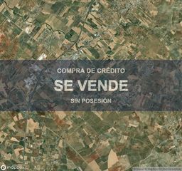 Wohngrundstück in Carlota (La). Vivienda en la carlota