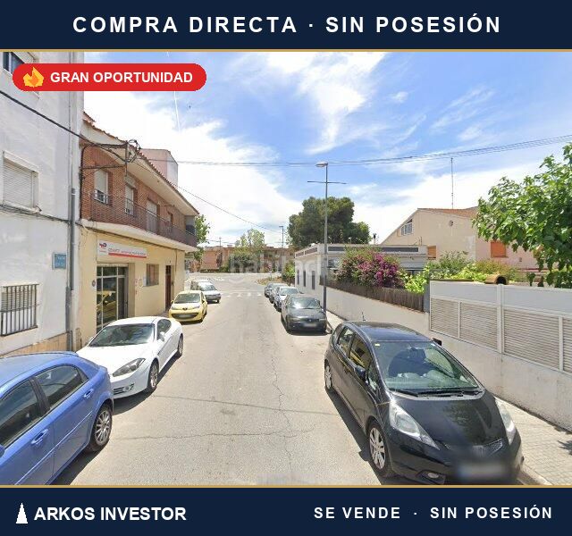 Foto edfff3e7-89ba-4428-9637-6864d625d821. Pis a el castell de Cubelles Cubelles