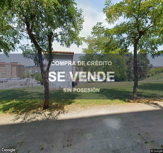 Foto f2ff734b-eabc-4f38-8b72-aab506eb1f93. Pis a Nueva Ciudad Torrelavega