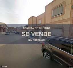 Etagenwohnung in La Gangosa. Vivienda  506 m en vicar