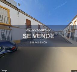 Appartamento in Arahal. Vivienda  154 m  4 hab. en arahal