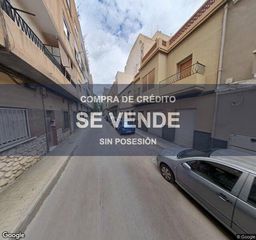 Flat in Plaza de Toros-Avenida Chapí-Trinquete. Vivienda  98 m en elda