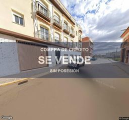 Pis a Carlota (La). Vivienda  131 m  3 hab. en la carlota