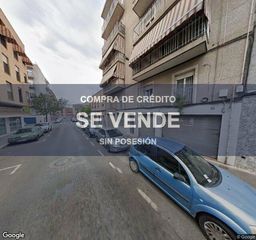 Flat in Carrús Este. Vivienda  118 m  4 hab. en elcheelx