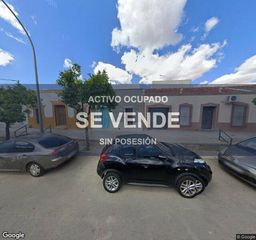 Piso en Villafranca de los Barros. Vivienda  222 m  5 hab. en villafranca de los barros