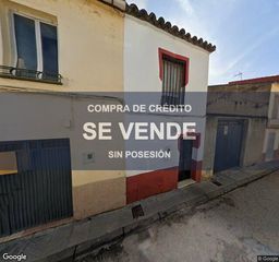 Appartamento in Bailén. Vivienda  211 m  5 hab. en bailen