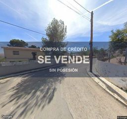 Etagenwohnung in Las Pedrizas. Vivienda en chiva