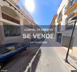 Pis a Berja. Vivienda  86 m  2 hab. en berja