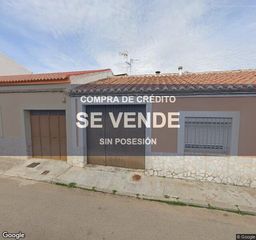 Pis a Valdepeñas. Vivienda  145 m  4 hab. en valdepeñas