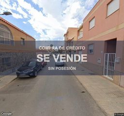 Pis a Santa María del Águila. Vivienda  81 m  2 hab. en el ejido