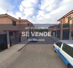 Flat in Mora. Vivienda  162 m  4 hab. en mora