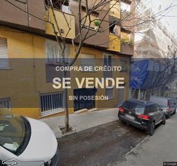 Etagenwohnung in El Raval. Vivienda  72 m en santa coloma de gramenet