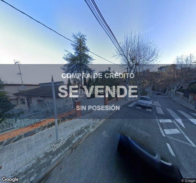 Foto 7c18d205-ee68-4f35-a23d-ca0b343efe09. Pis a Gelida