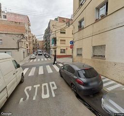 Pis a Rocafonda. Vivienda  713 m  3 hab. en mataró