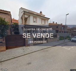 Xalet a Hispanoamérica-Comunidades. Compra de crédito  vivienda en valdemoro