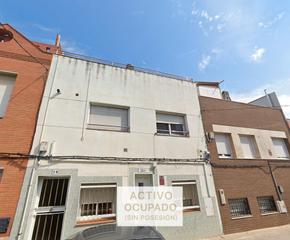 Piso  Carrer de saboredo. Piso ocupado