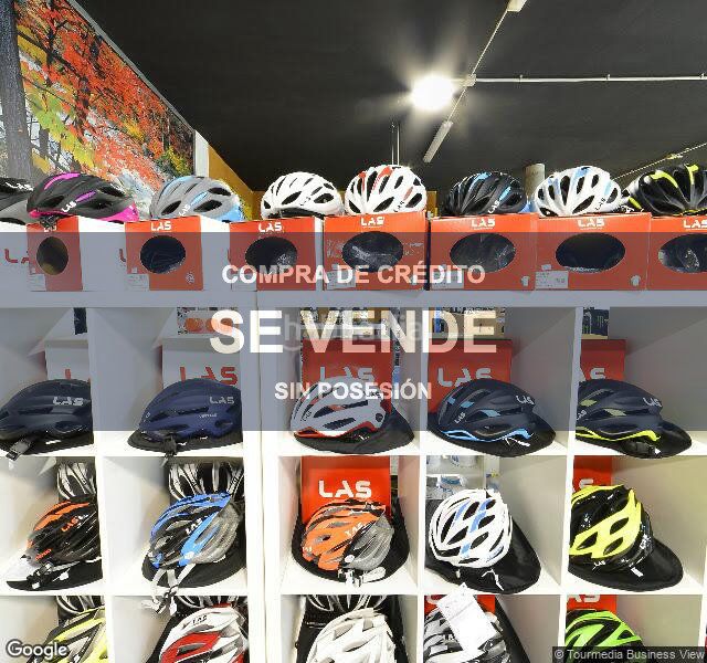 Foto b1d070e9-e582-43ef-8a87-11cddb3106ad. Aparcament cotxe a Canet de Mar