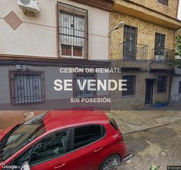 Piso en Campo de la Verdad - Miraflores. Cesión de remate  vivienda en córdoba  ref 1112nk2