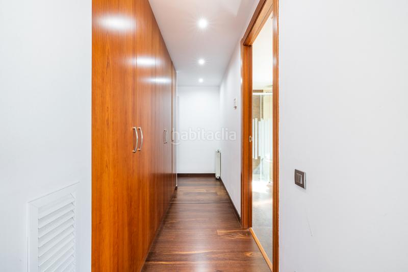 Foto 07f06525-139e-49d9-af91-2492faa534b8. Maison avec cheminée chauffage parking piscine dans Castelldefels