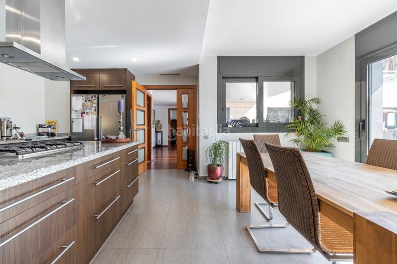 Foto 5470d271-faaa-4dc9-b843-174cfaaafc92. Maison avec cheminée chauffage parking piscine dans Castelldefels