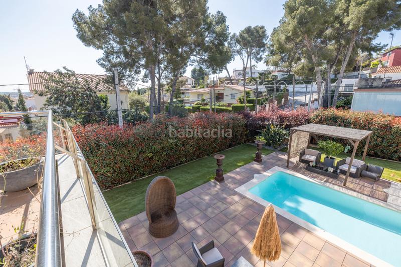 Foto 5d5fa35c-454a-4836-aa24-533ec05205f0. Maison avec cheminée chauffage parking piscine dans Castelldefels