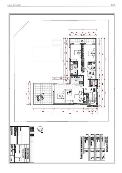 Foto 6050e9d2-c2c4-4ab2-ae0a-68a1e7004684. Maison avec cheminée chauffage parking piscine dans Castelldefels