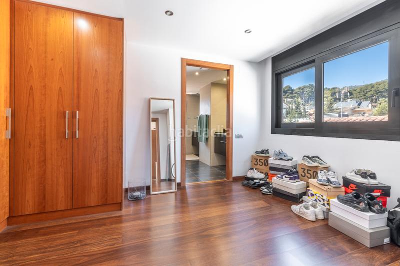 Foto 8a4ea65f-b5c4-45f4-9fb7-f7dc2b0fb612. Maison avec cheminée chauffage parking piscine dans Castelldefels