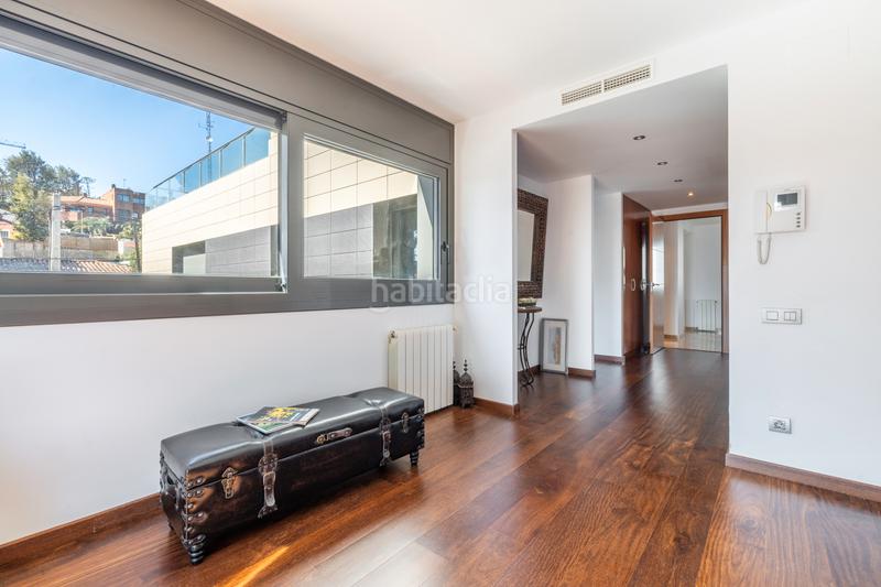 Foto 93e8ac71-c686-48ef-8457-b78c8f1d0f38. Maison avec cheminée chauffage parking piscine dans Castelldefels