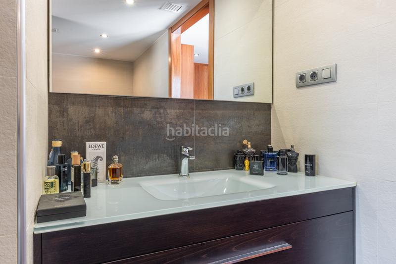 Foto 962b1d11-1205-470b-babc-34a50d4c3a62. Maison avec cheminée chauffage parking piscine dans Castelldefels