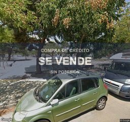 Aparcament cotxe a Gràcia