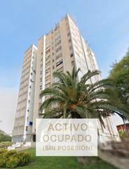 Flat  Avinguda de sant ildefons. Piso ocupado