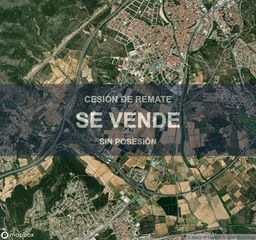 Local Comercial en Centre. Compra directa  inmueble en el vendrell