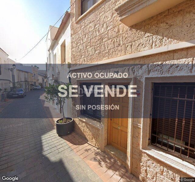 Foto e2bbf9e9-db22-430b-82e2-a5dceec9c1cc. Pis a Catral