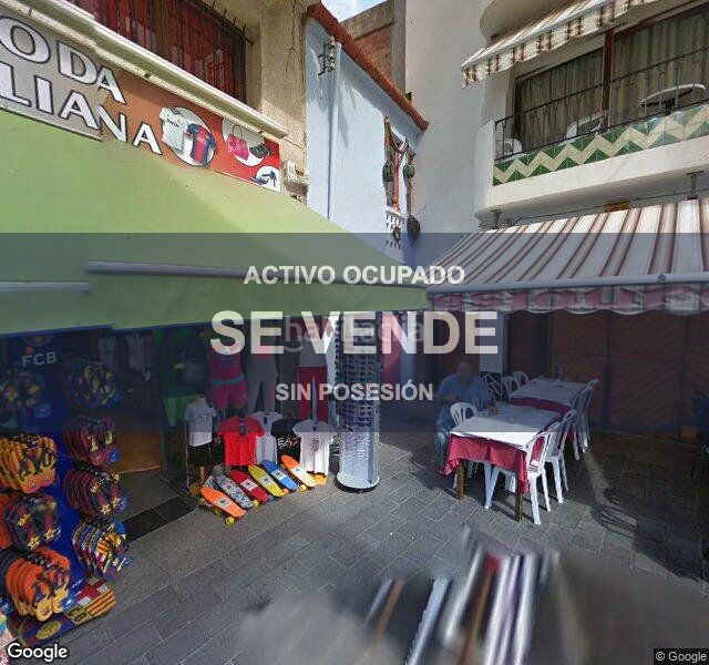 Foto 2e7f2a7b-bbe6-4d5d-8103-5f076b578413. Pis a Centre Roses