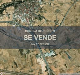 Appartement à Entrada-Gasolineras. Compra de crédito  terreno en ocaña