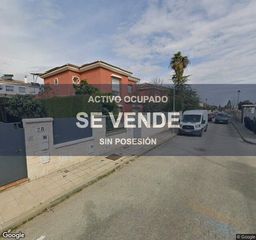 Appartamento in Palomares del Río. Vivienda  209 m en palomares del rio
