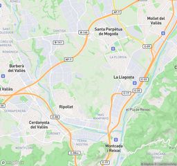Flat in Casc Antic. Vivienda  61 m  2 hab. en ripollet
