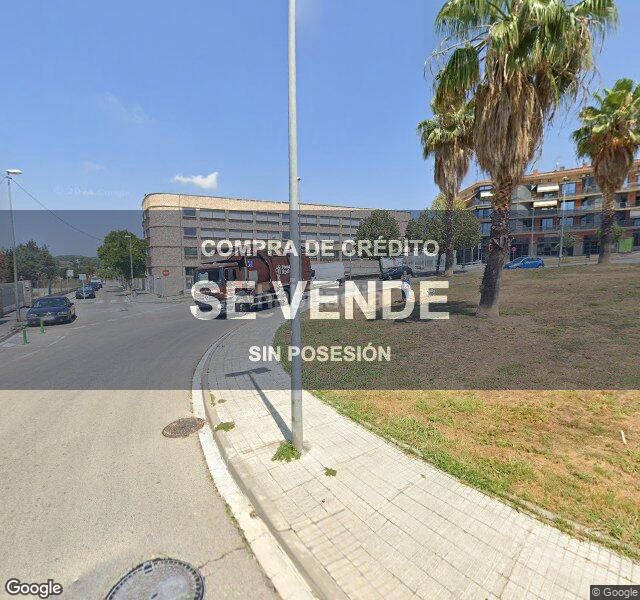 Foto d17c1e87-0fe1-4f92-8bb3-33d70cb59897. Aparcament cotxe a Ca n´Oriol Rubí