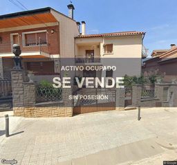 Pis a La Roureda. Vivienda  265 m en viladecans