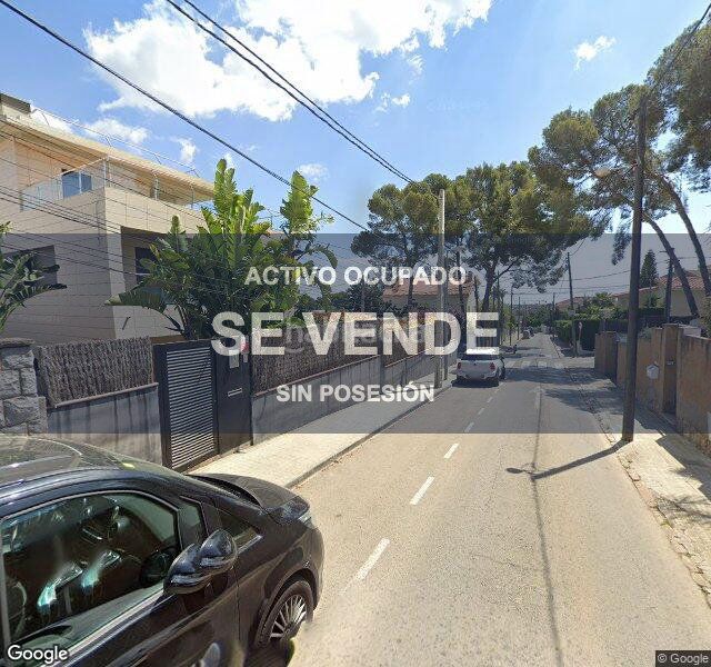 Foto d475ffe9-3a81-4b35-88c7-a80250e22532. Xalet amb piscina a Montmar Castelldefels