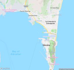 Pis a Centro-San Felipe-Huerta Fava. Vivienda  84 m en la linea de la concepcion