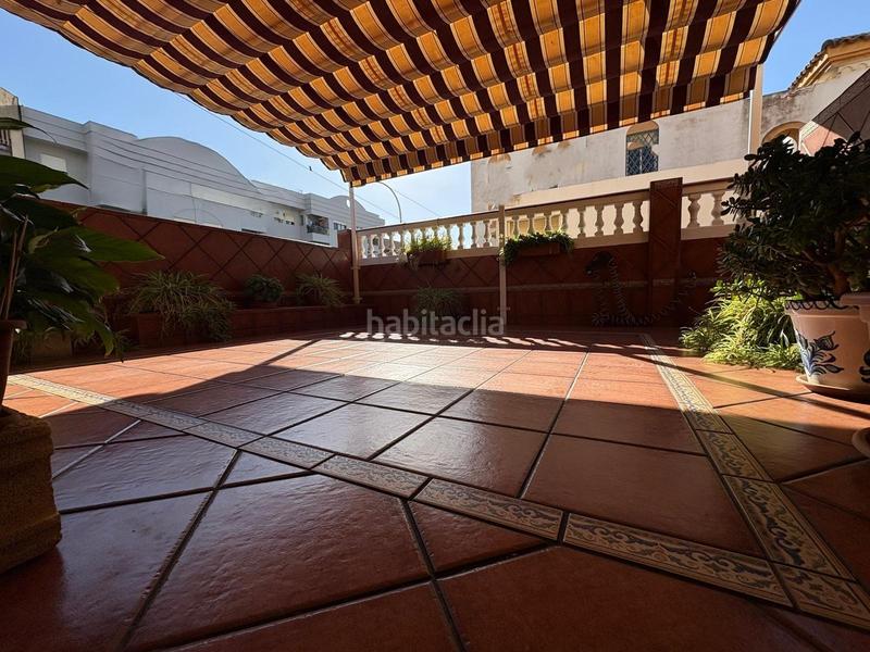 Foto b3184956-bb2e-4237-8f0e-342190f6332d. Casa a schiera in La Reconquista - El Rosario Algeciras