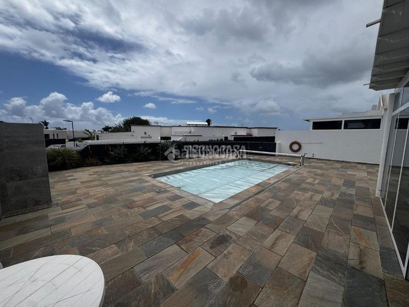 Foto 5c0ab3fe-58ca-447f-a238-d7cec7d73788. Casa a Playa Blanca Yaiza