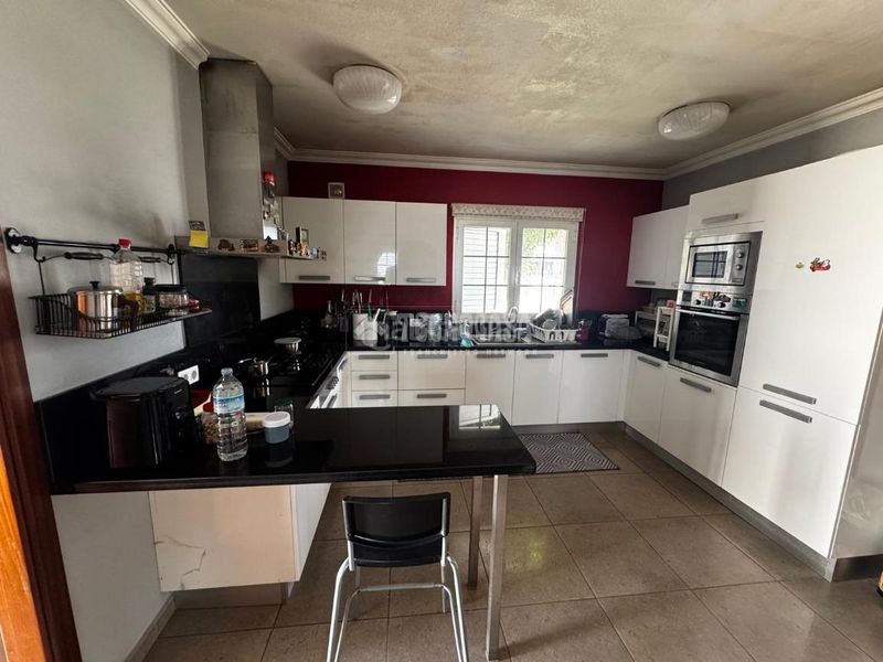 Foto 90f711b4-3ac7-4c51-95c0-7d261d16c072. Casa aparellada a Tahiche Teguise