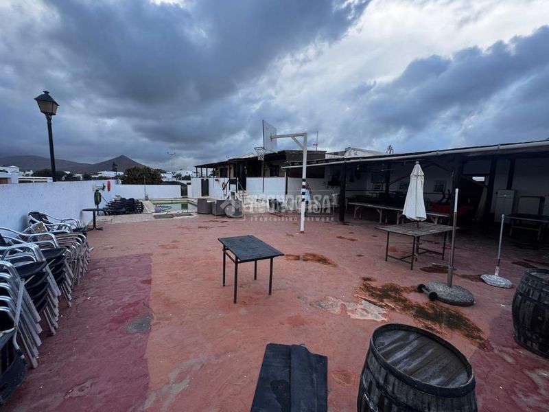 Foto d82e7e86-6617-4e98-a780-b7e6c50de0c5. Casa aparellada a Tahiche Teguise