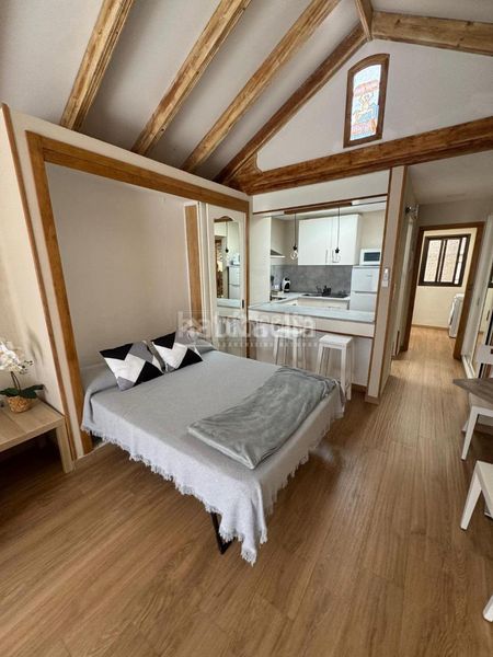 Foto 835c7332-844e-4d18-8c32-6bd5c1b8face. Casa amb piscina a costa Teguise Teguise